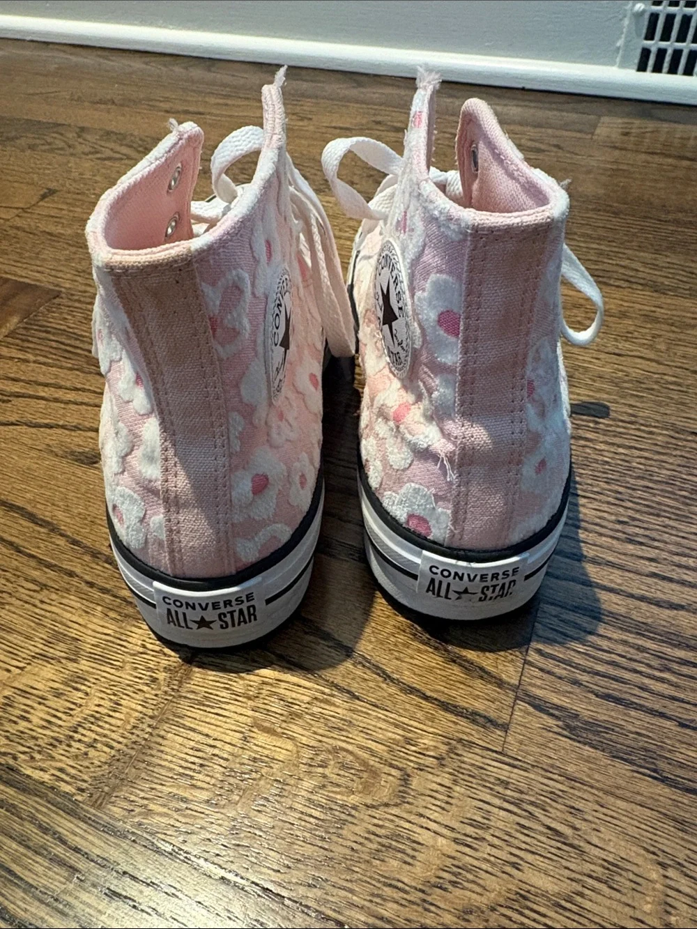 Converse pink floral platform chuck Taylor donut glaze